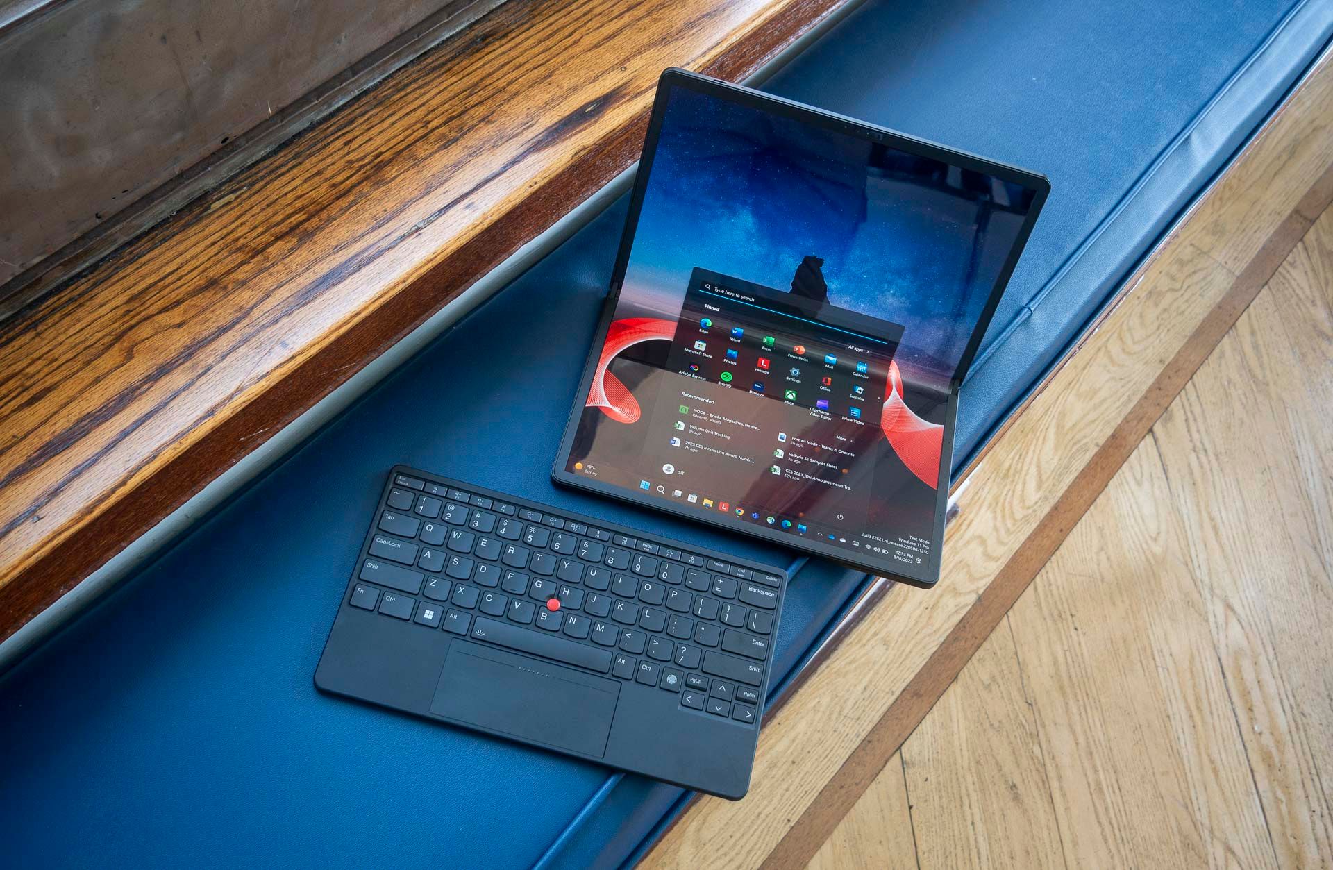 Hands on with the Lenovo ThinkPad X1 Fold - It's awesome! (video)