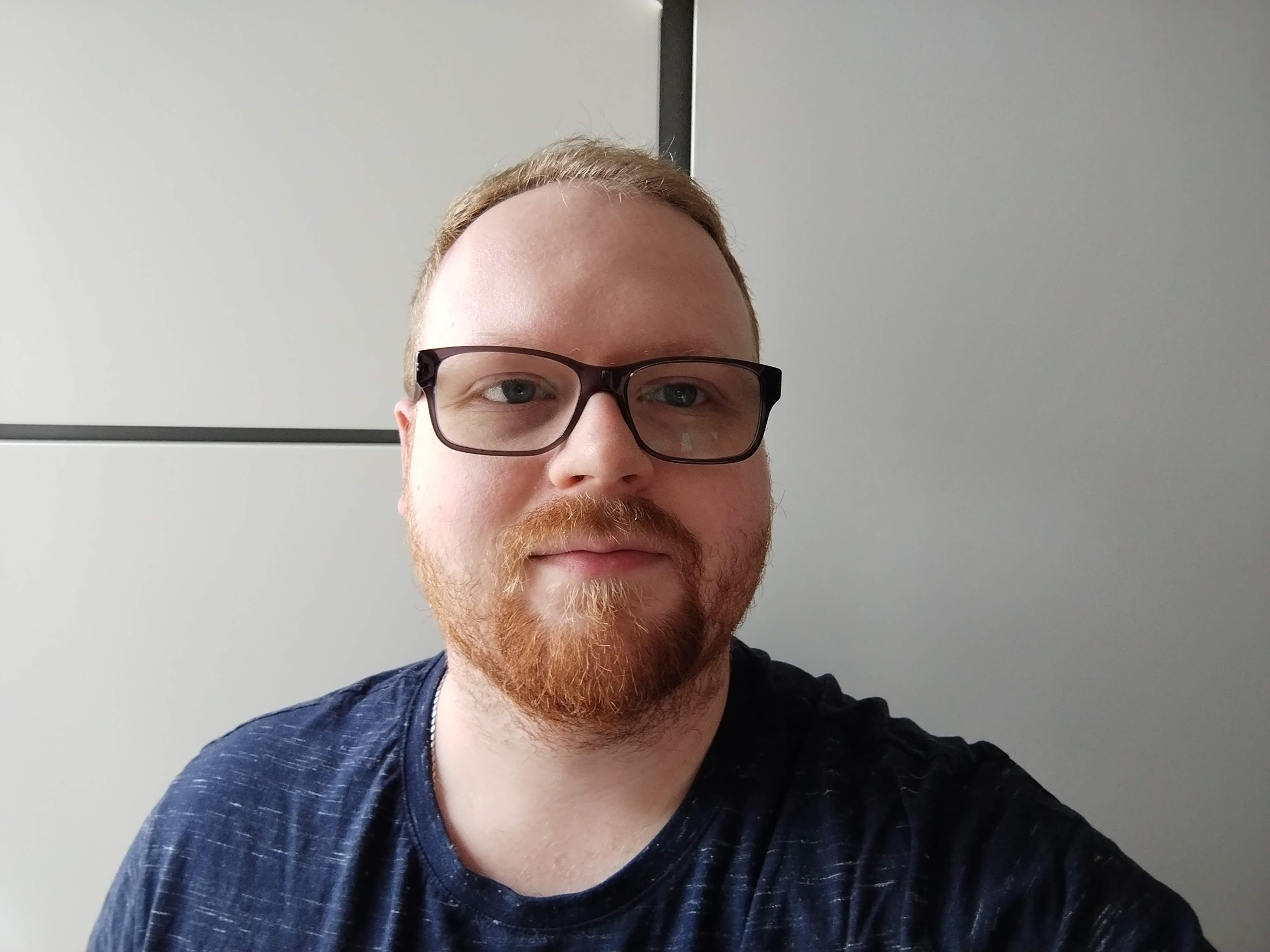 HONOR Magic5 Lite selfies - 1