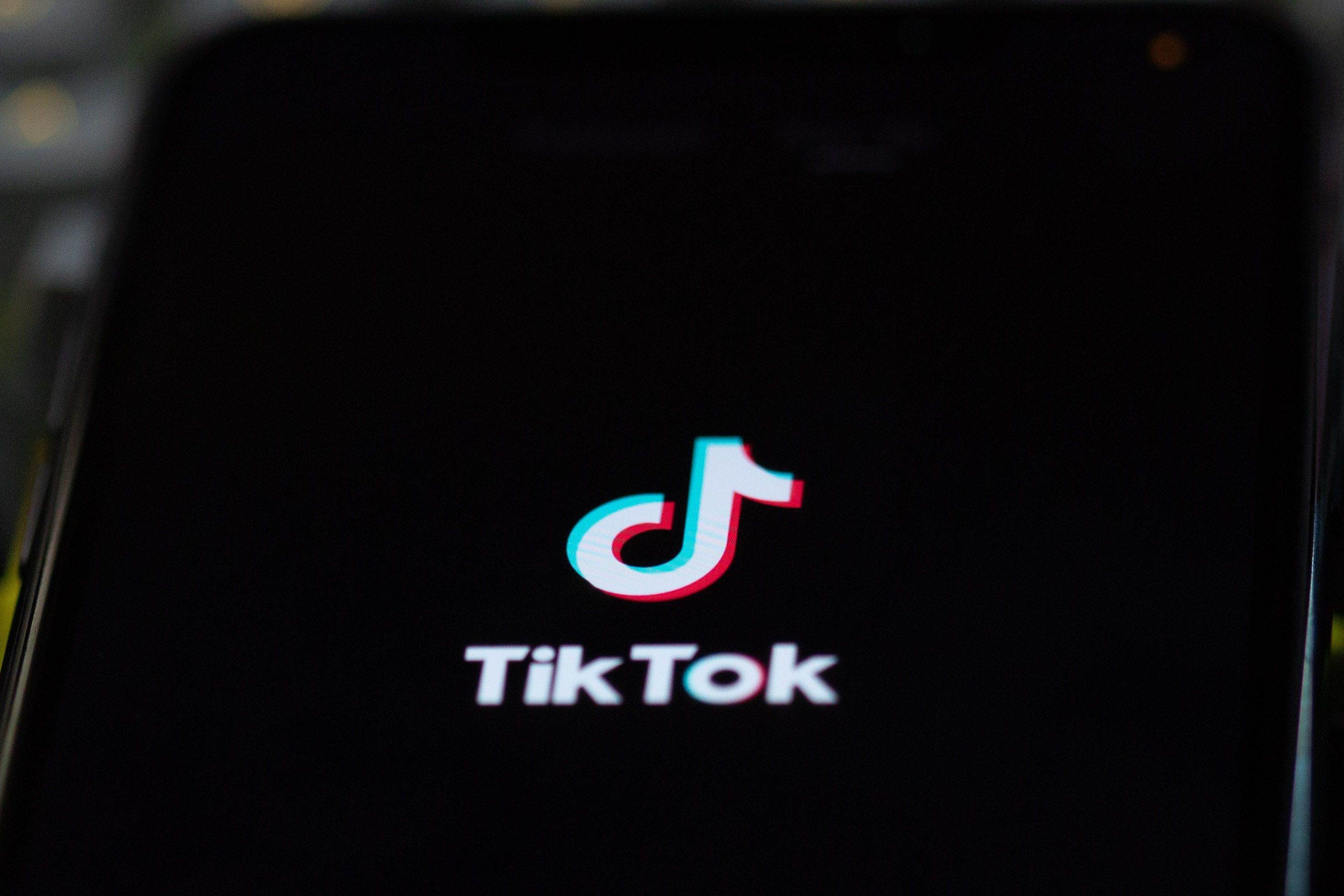 LI TikTok logo
