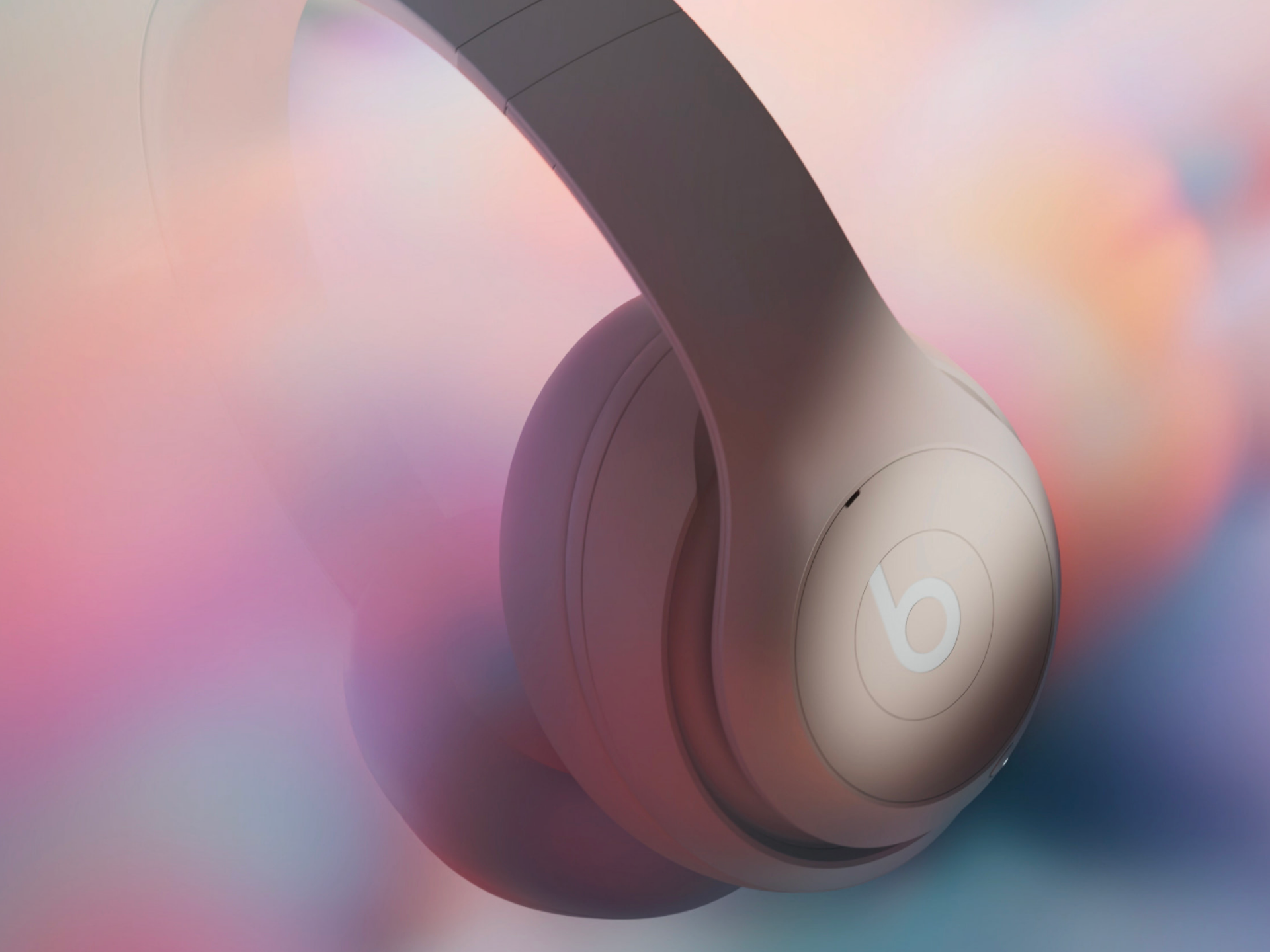 Read more about the article Apple’s new Beats Studio Professional headphones are at the moment $100 off