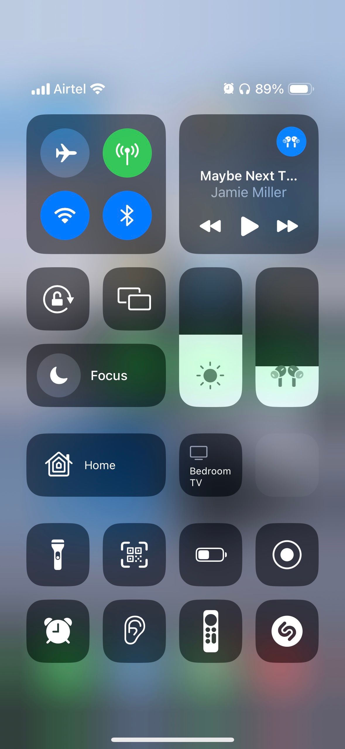 7 Essential Airpods Pro Tips And Tricks You Need To Know