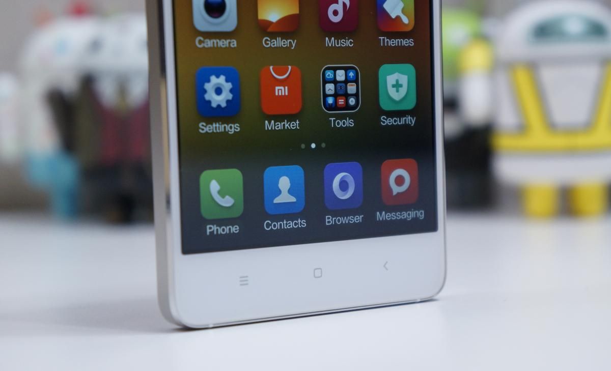 Xiaomi Mi4 in pictures (Gallery)