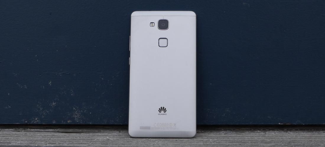 Huawei Ascend Mate 7 review: A huge metal phone with the battery life to  match - CNET
