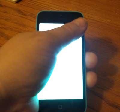 iPhone_one_hand