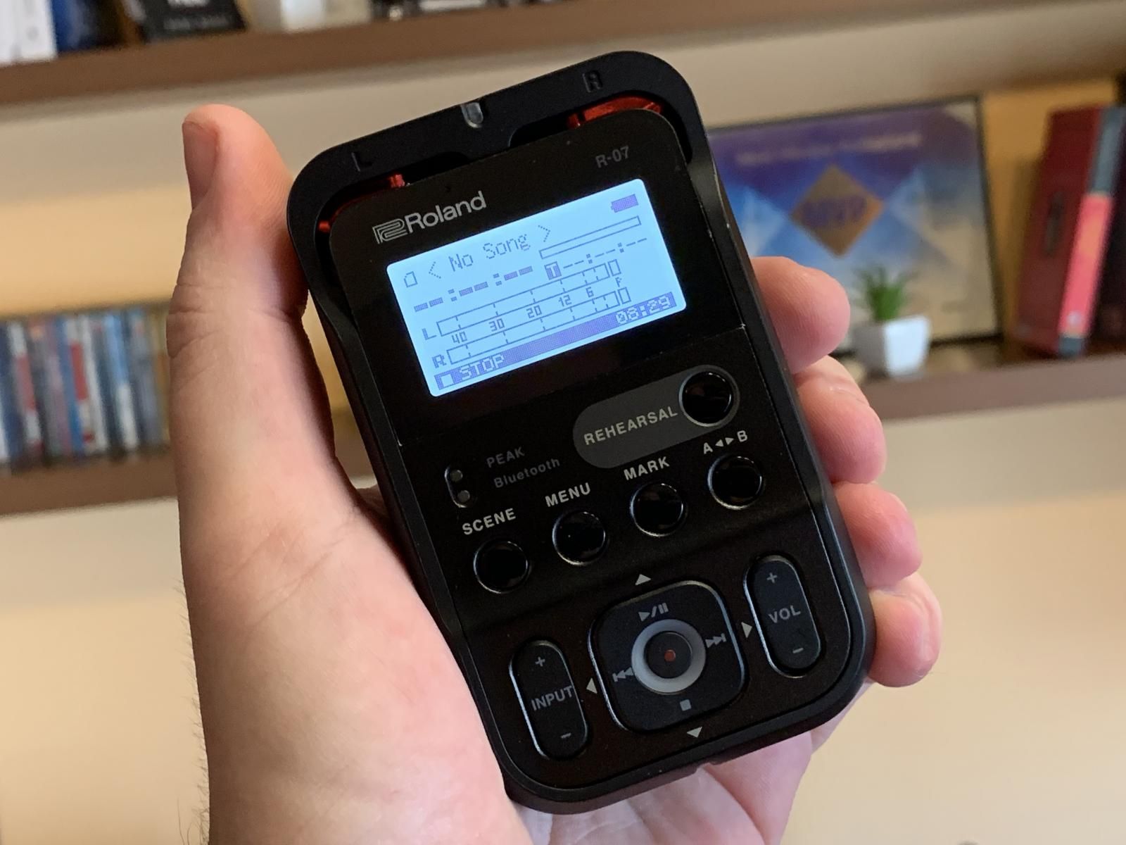 Negen je bent charme Roland R-07 review: a small but powerful high-res audio recorder