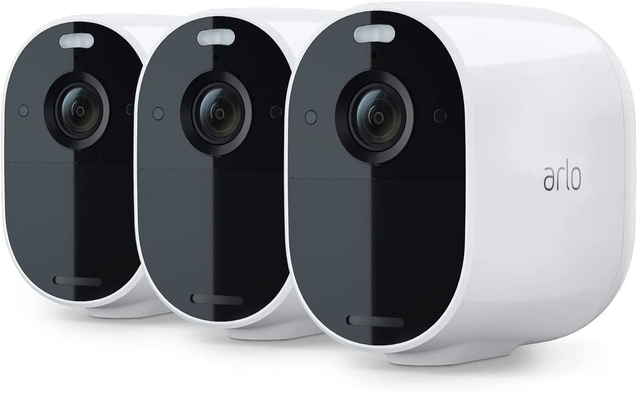 Imagen de la caja del producto para la cámara Arlo Essential Spotlight en blanco