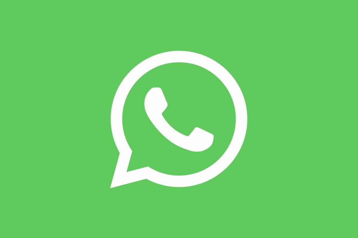 Whatsapp Logo - Green chat icon with message bubble says 