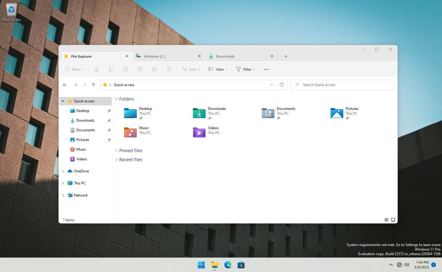 Microsoft planning to bring tabs to File Explorer in Windows 11