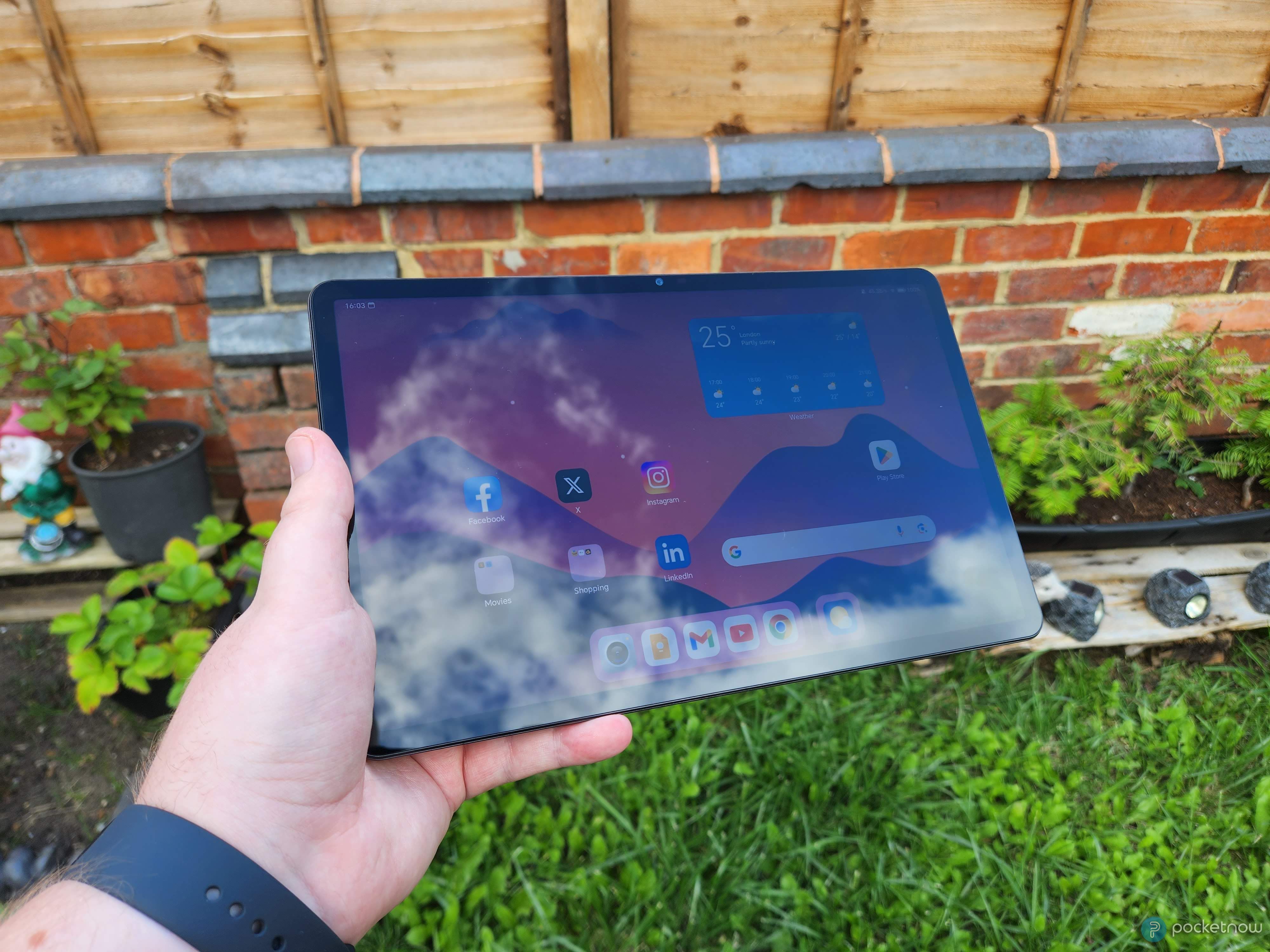 HONOR-Pad-X9-Review-tablet-2-1