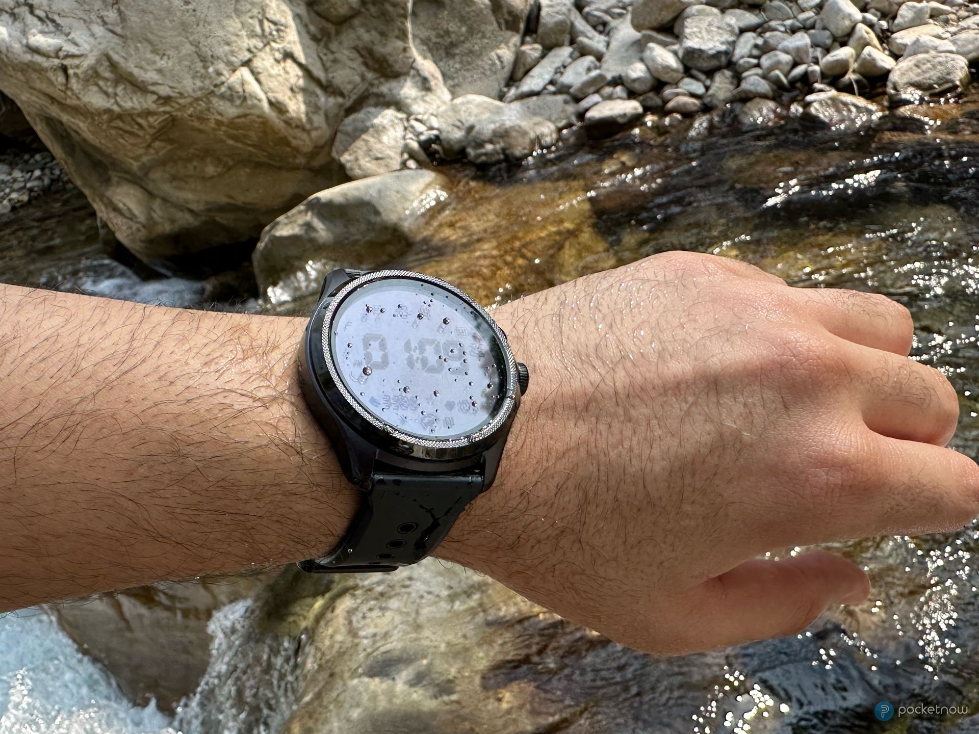 TicWatch Pro 5 Review: Fast, long-lasting, but bloated : r/Android